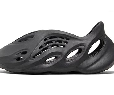 Yeezy Foam Runner 'Onyx'