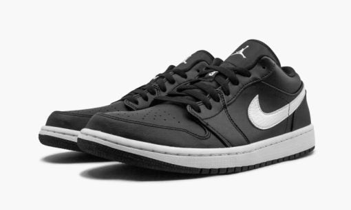 WMNS Air Jordan 1 Low Black/White